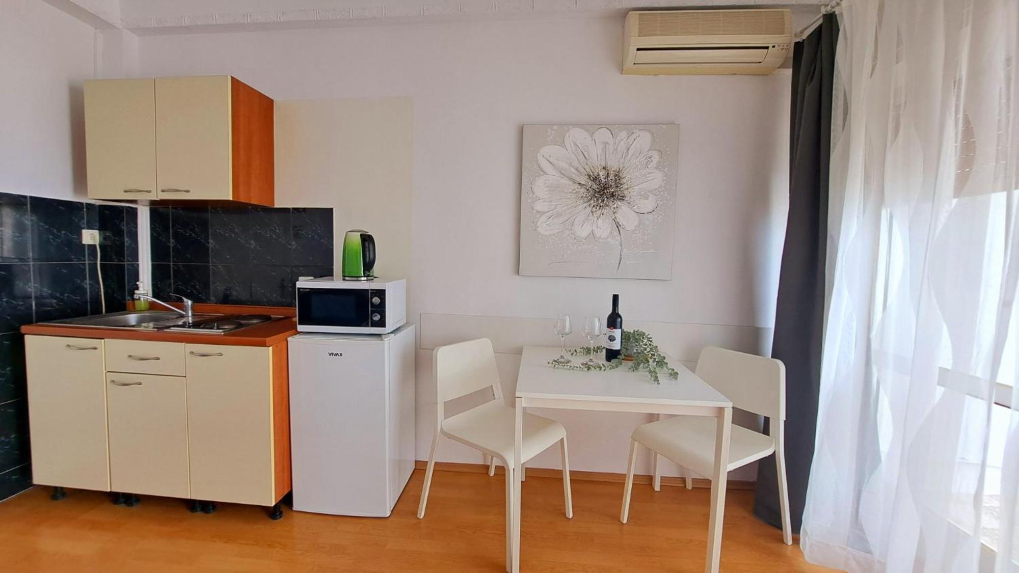 Apartmani E&G Драмаль Экстерьер фото